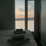 Vikendica House Boat Oliva - Floating House Pula